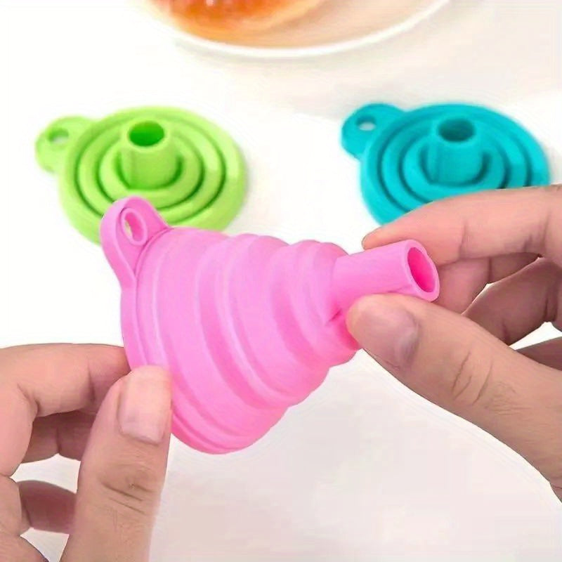 1pcs Upgrade Your Kitchen with This Retractable Folding Mini Funnel Perfect for Pouring Oil, Wine, and More