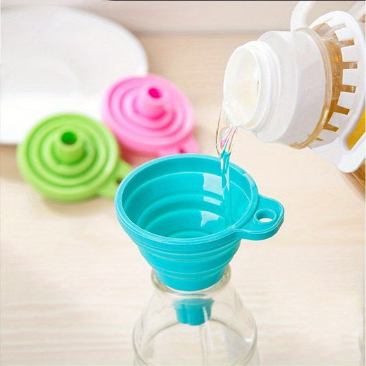 1pcs Upgrade Your Kitchen with This Retractable Folding Mini Funnel Perfect for Pouring Oil, Wine, and More